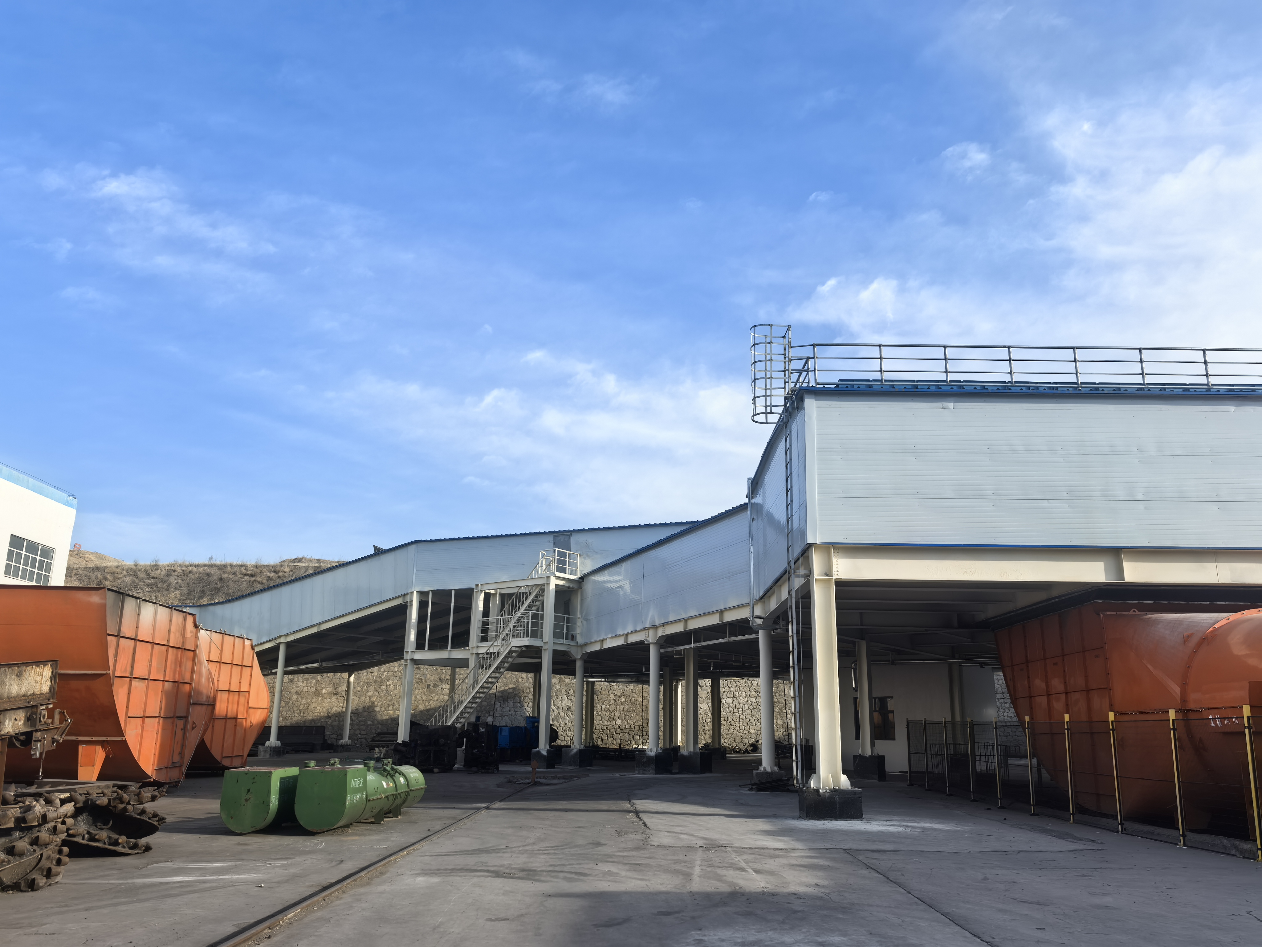 聚焦兩會 | 推動地?zé)岙a(chǎn)業(yè)高質(zhì)量發(fā)展，助力國家“雙碳”目標(biāo)